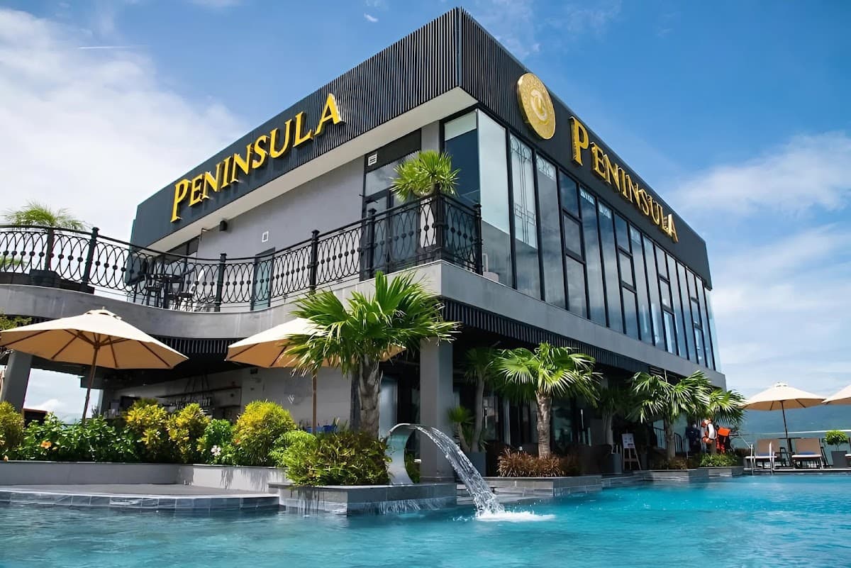 Afternoon Tea at Peninsula Hotel Danang