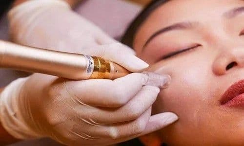 Herbal Spa : Intensive Facial Treatment