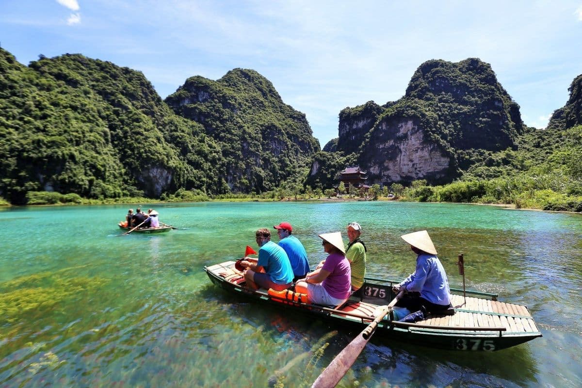 Hoa Lu i kompleks Trang An z Hanoi