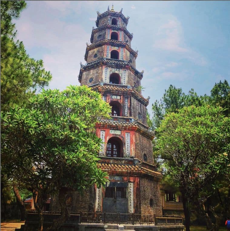 Hue City Tour from Hoi An - Big group