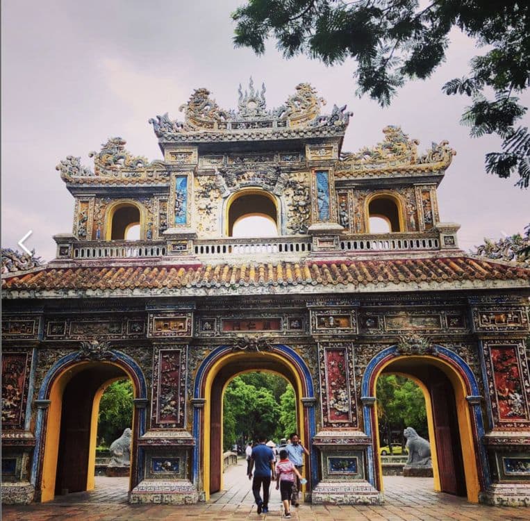 Hue City Tour from Hoi An - Big group