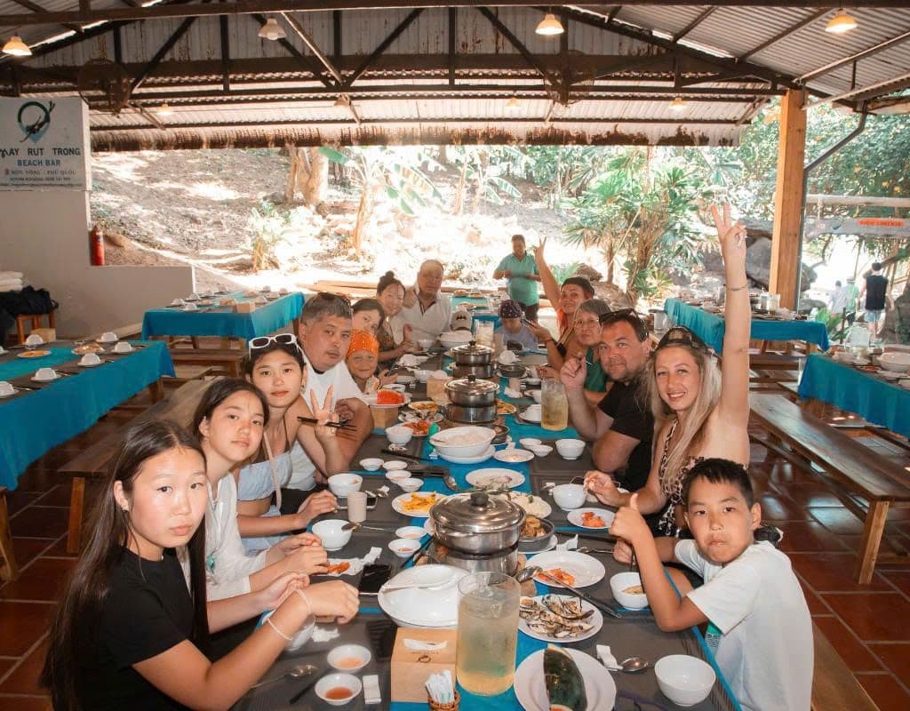 Phu Quoc 4-island Tour By Speedboat (Inclusive Cable Car)