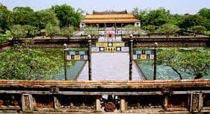 Private Car to Hot Attractions from Hue