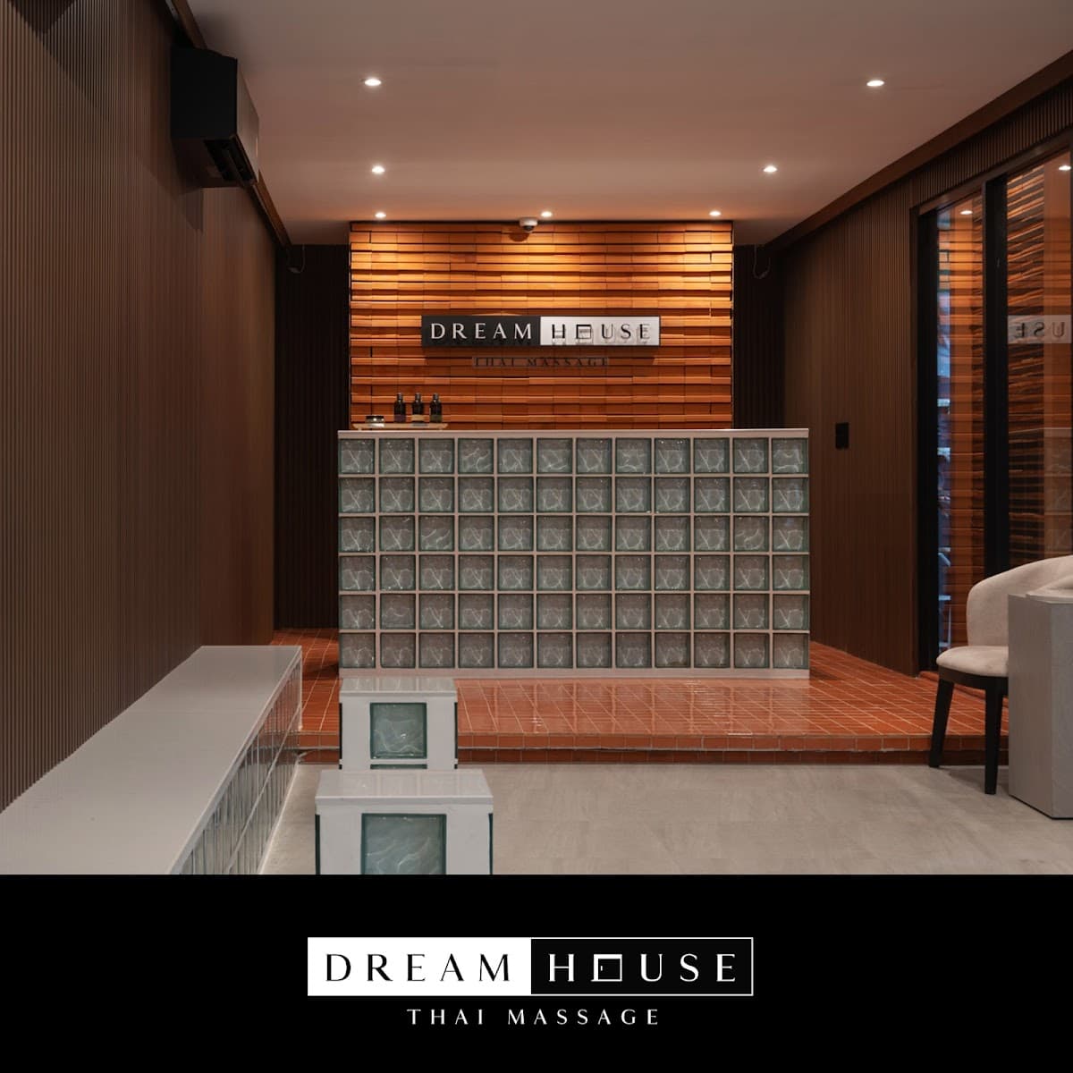 Dream House Thai Massage at Sukhumvit 20 Branch