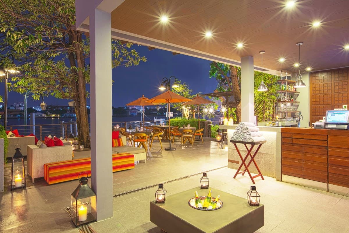 Babble and Grill by Riva Surya Bangkok