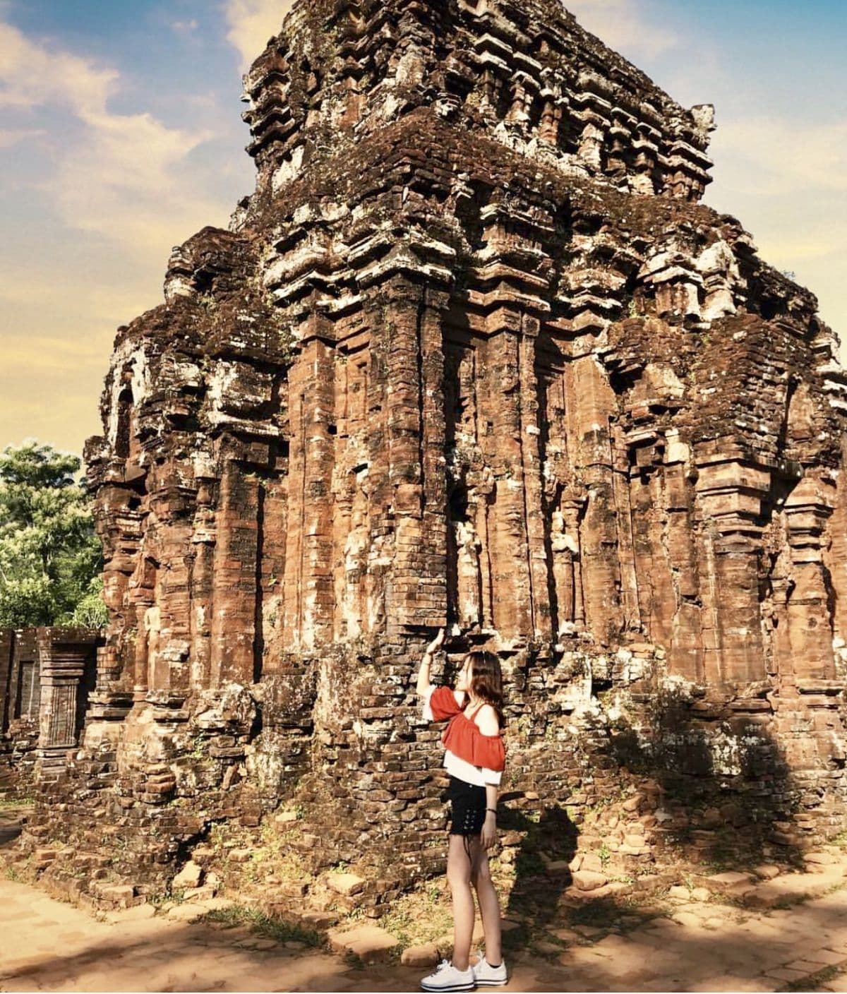 My Son Sunset Tour and Cruise Trip