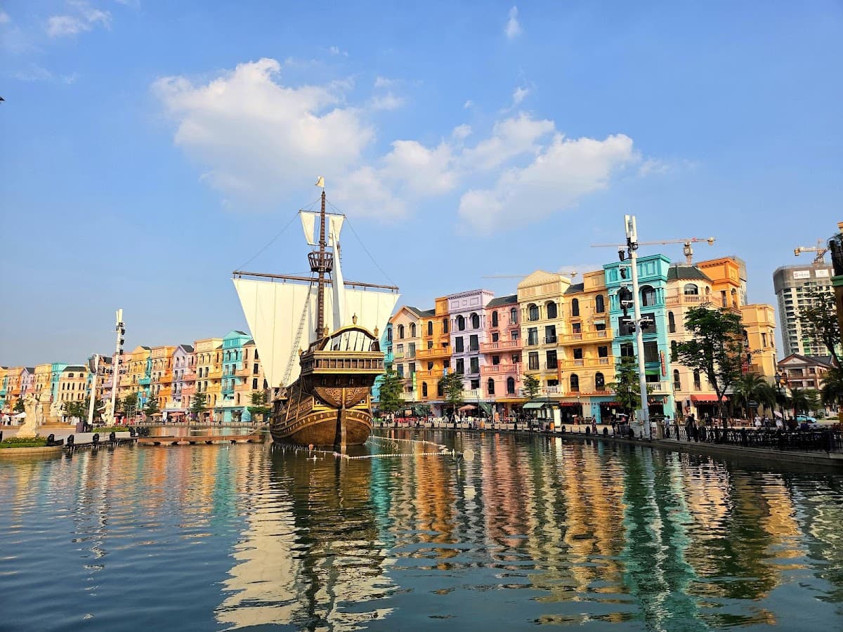 Mega Grand World Hanoi
