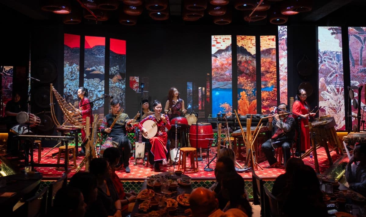Chao Show Ticket With Vietnamese Folk Music and Fine Dining Experience