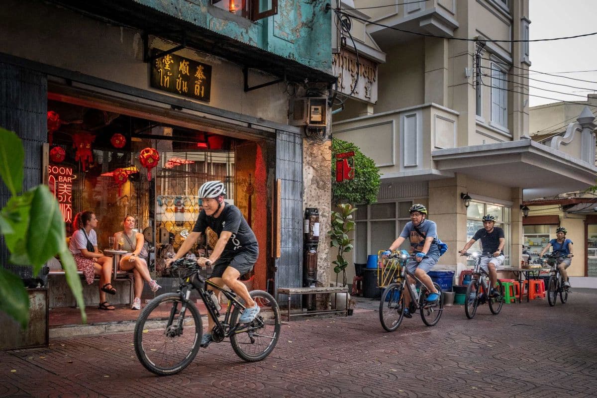 Bangkok Night Bike Tour