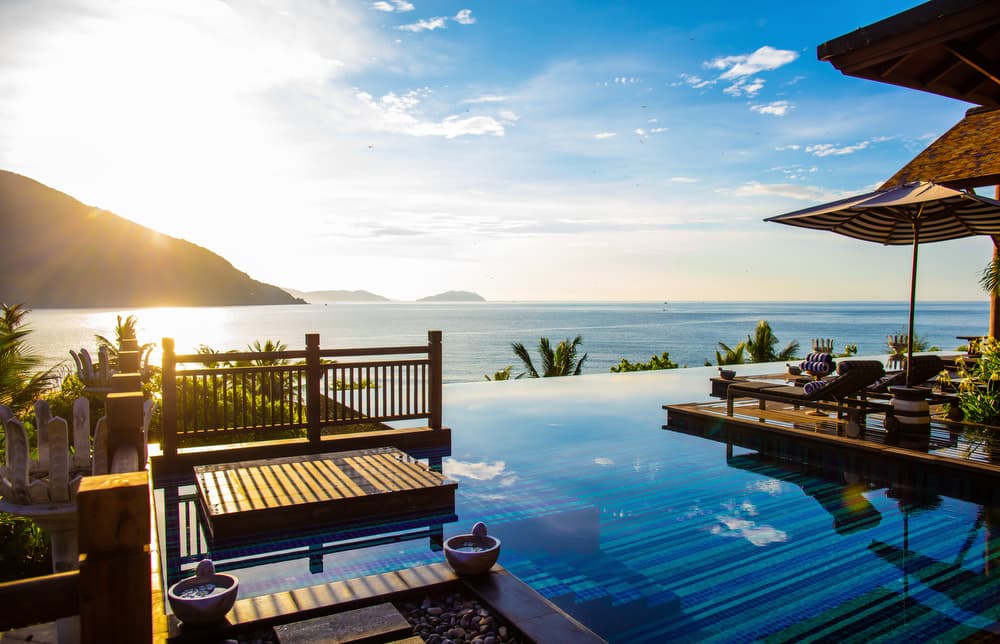 Da Nang Airport - InterContinental Danang Sun Peninsula Resort Transfer Service