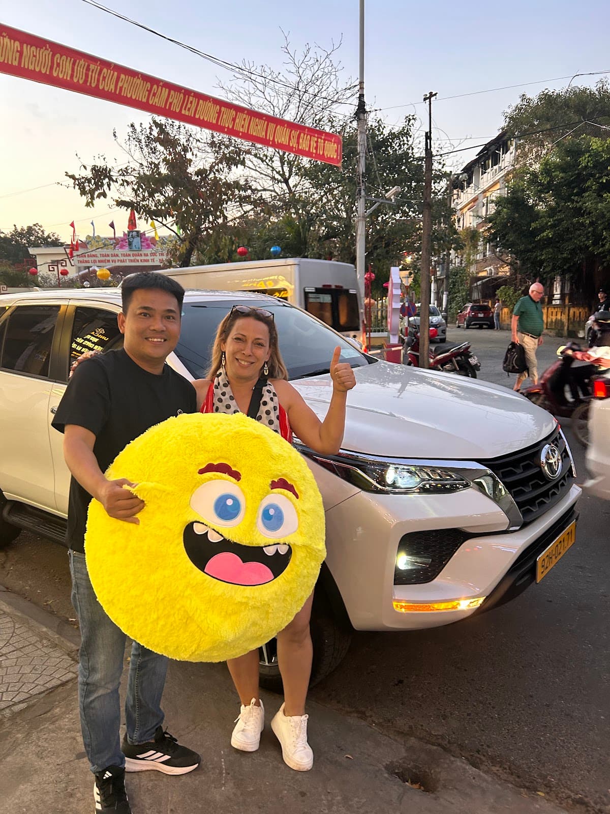 DA NANG AIRPORT/DA NANG - HOI AN Transfer Car
