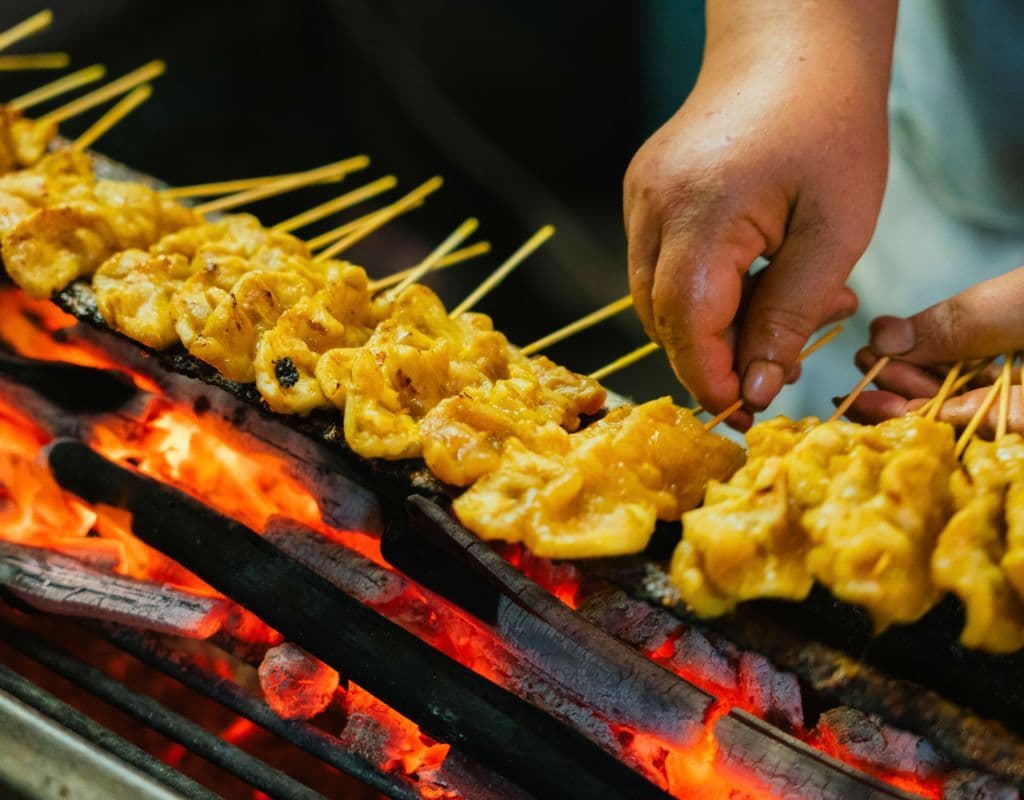 Bangkok Street Food and Night Lights by Tuk Tuk