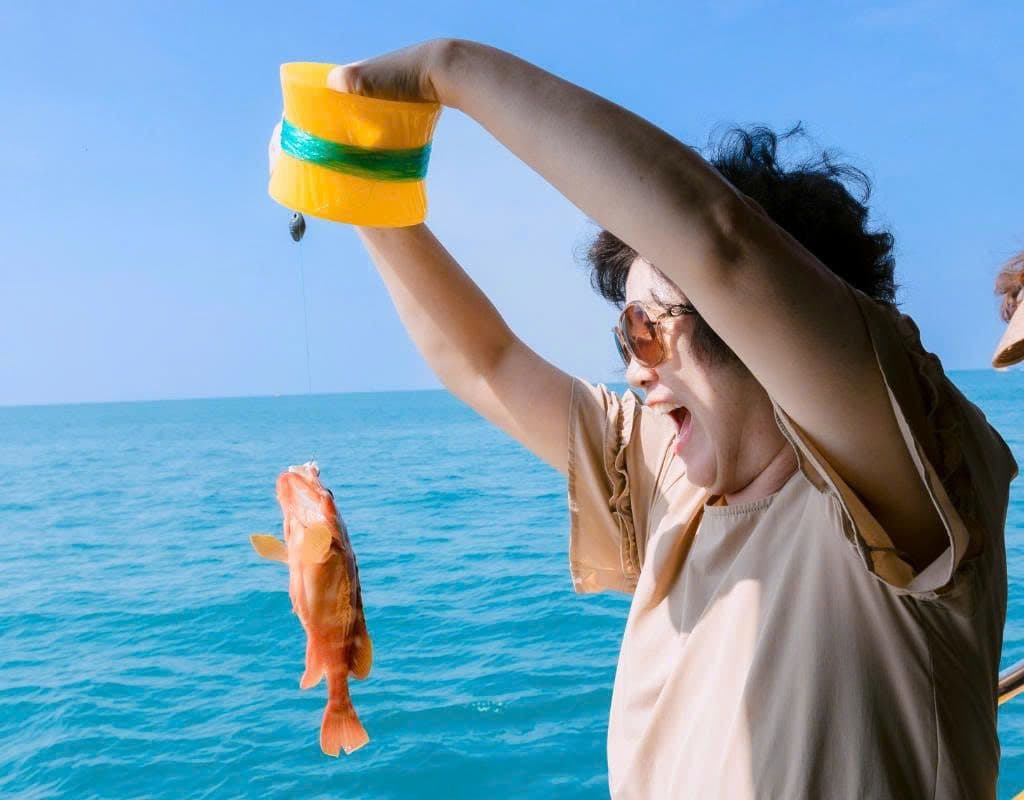 Discovery 3 Island with Cable Car