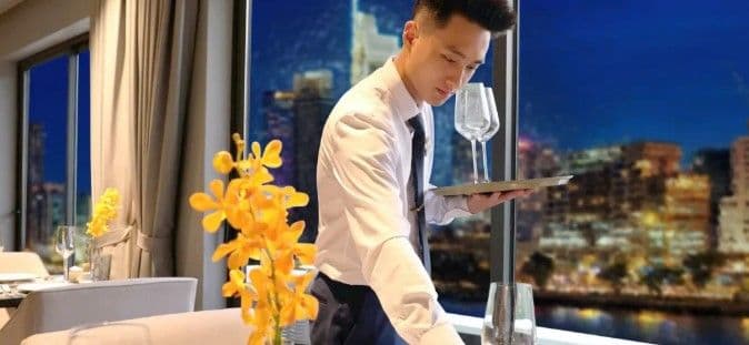 Elite of Saigon Dinner Cruise Experience in Ho Chi Minh City
