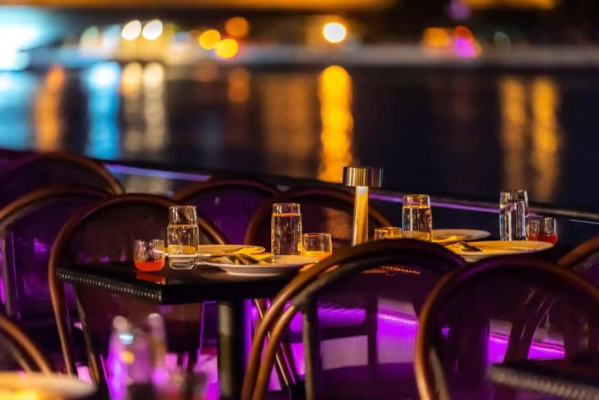 Bangkok: De nieuwste luxe 5-sterren Chao Phraya-cruise in Bangkok