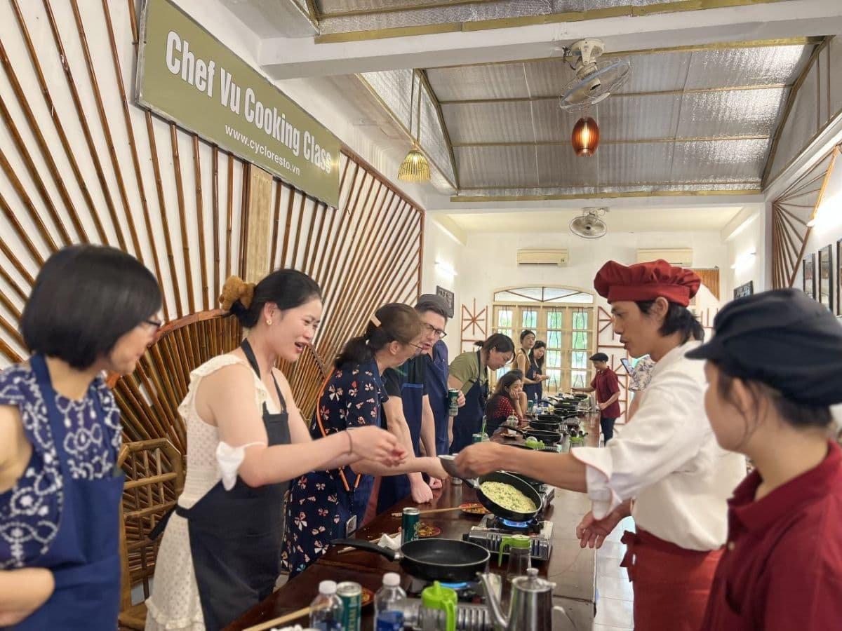 Experience Cyclo Ride, Market Visit and Cooking Class in Ho Chi Minh