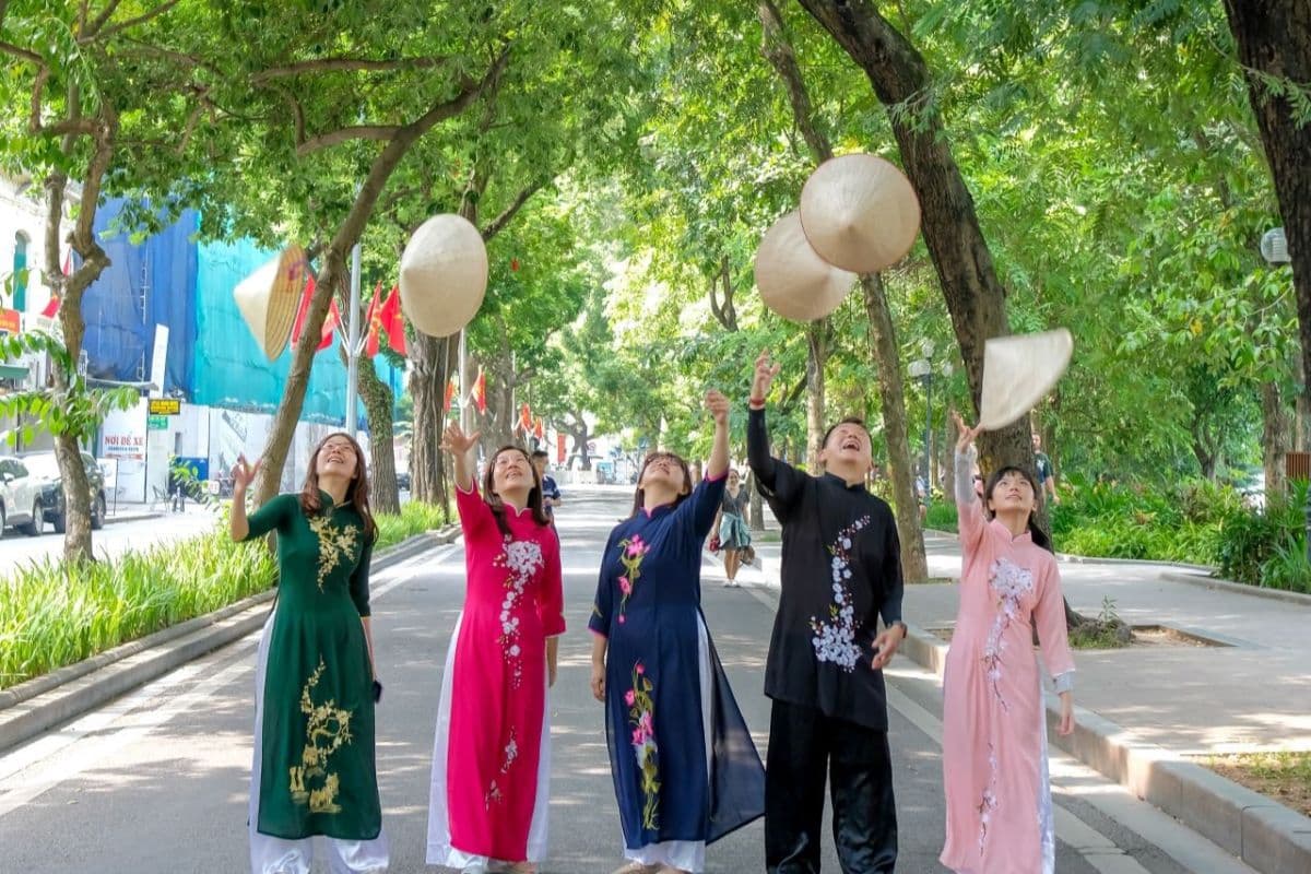 Hanoi: Instagram-Worthy Tour of City’s Most Scenic Spots