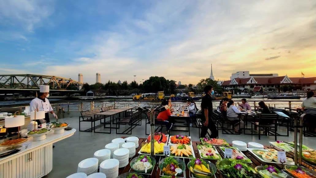 Bangkok: Cruzeiro com Jantar no White Orchid Chao Phraya com Cerveja liberada