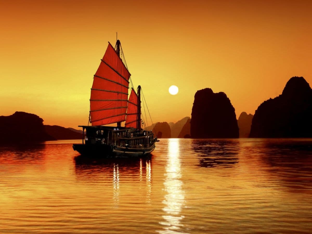 Ha Long Bay Day Tour
