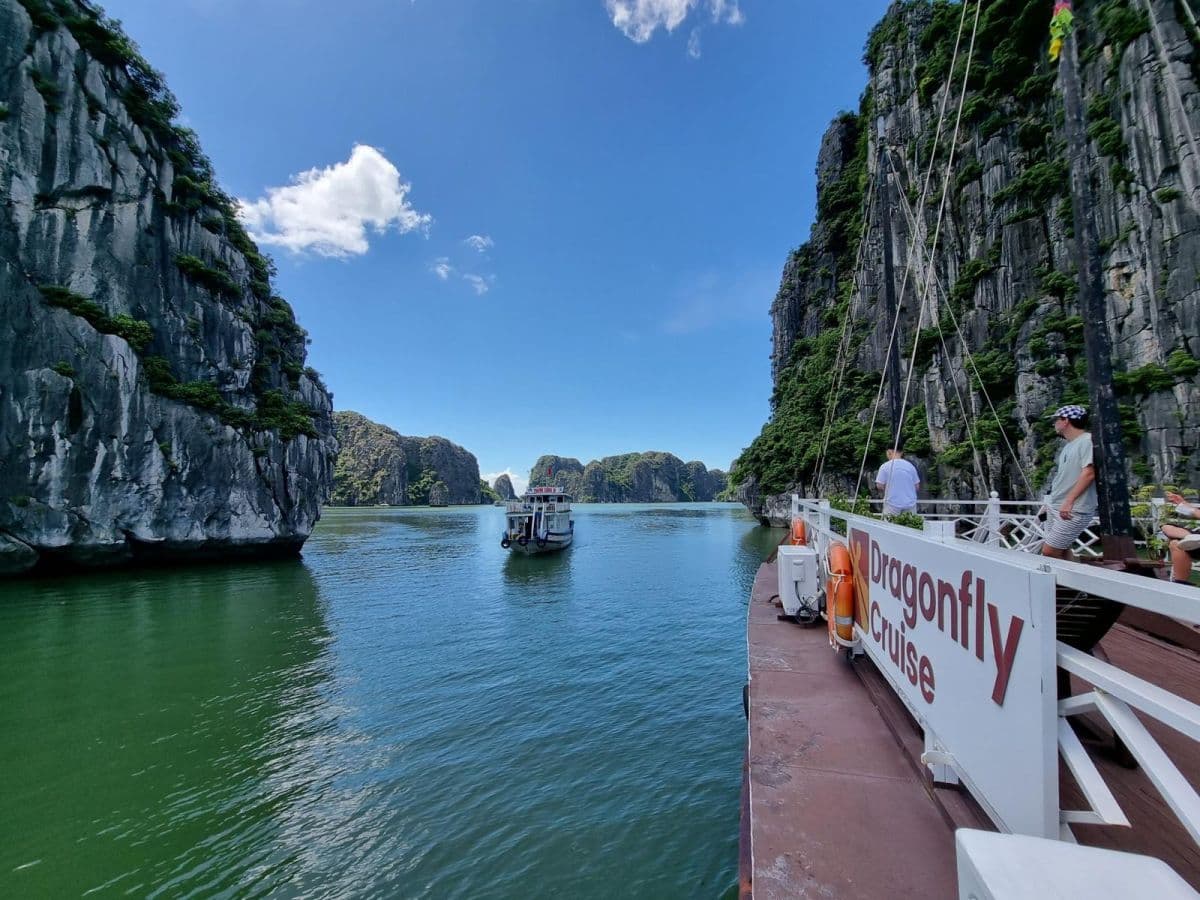 Halong Bay Day Tour 4 Hours Cruising Expressway Transfer