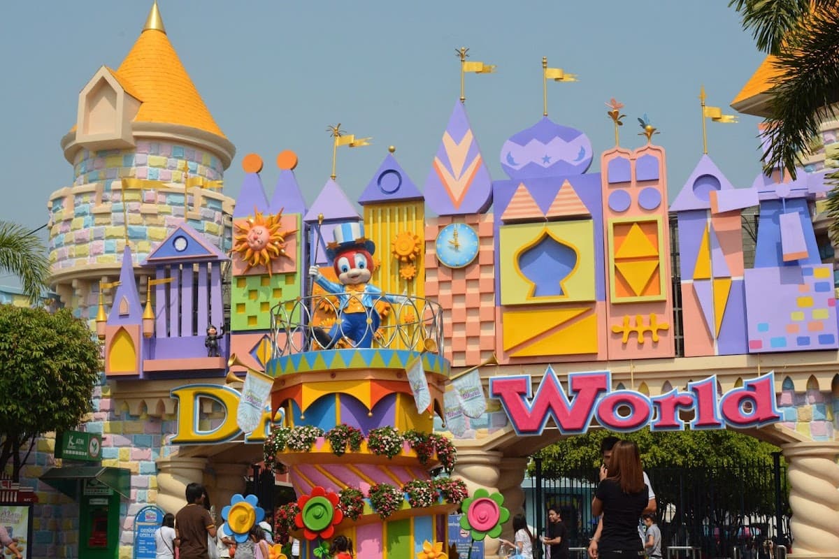Dream World Bangkok