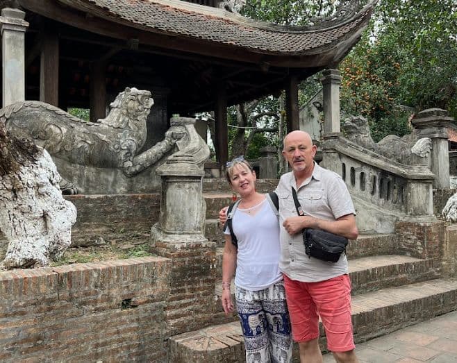 Hanoi Co Loa Citadel und Umland mit der authentischen Vespa