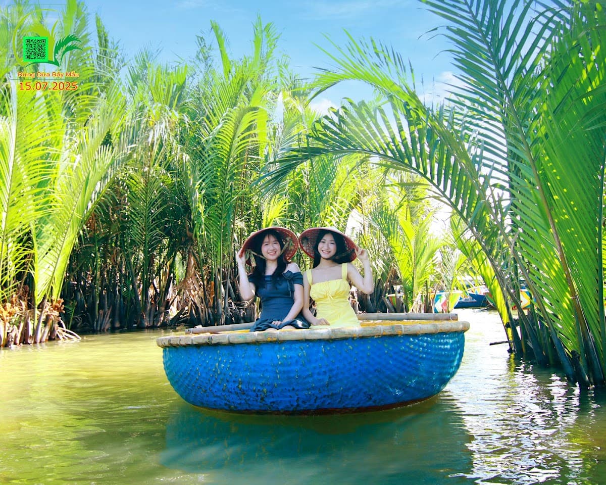 Hoi An City and Basket Boat Tour