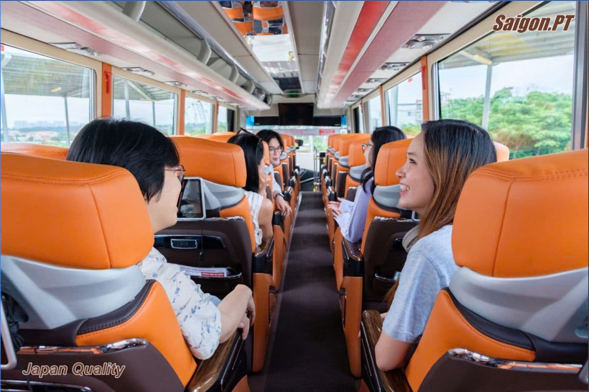 MEX Bus City Transfer between Ho Chi Minh and Mui Ne (Phan Thiet)