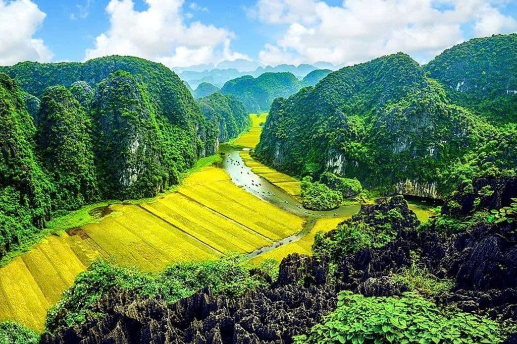 Ninh Binh 2D1N - Hoa Lu, Trang An, Mua Cave, Tam Coc, Bai Dinh