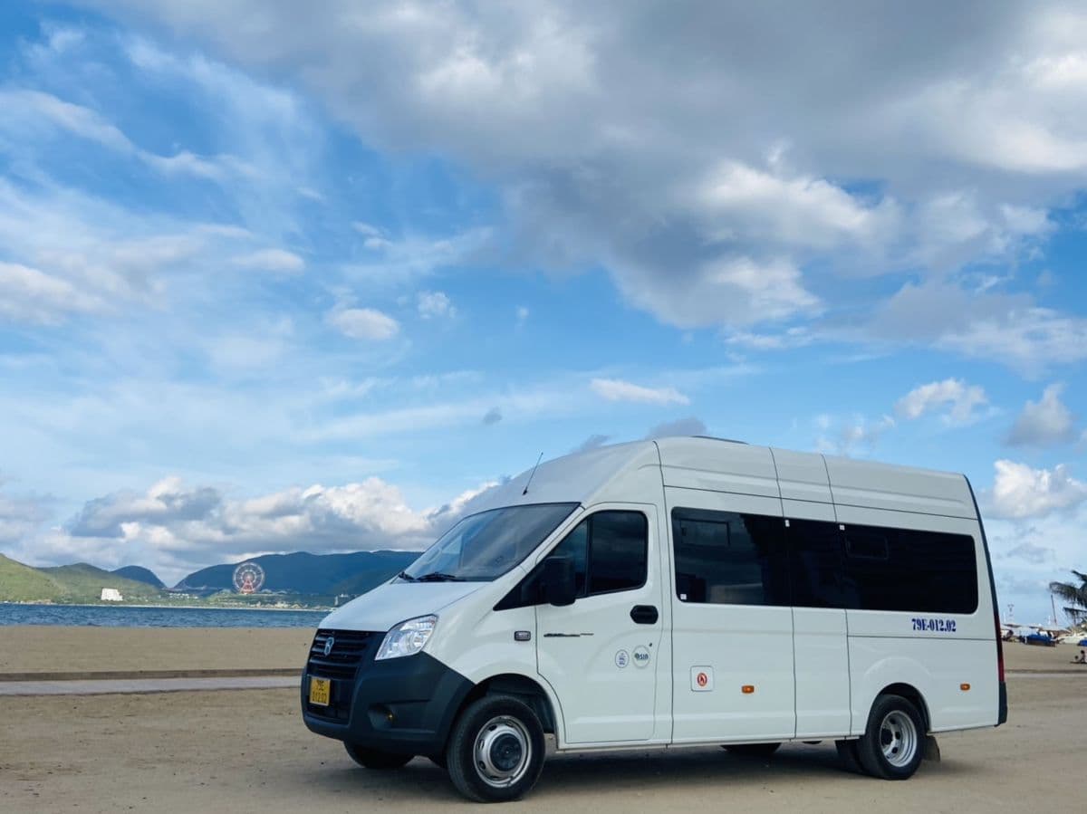 Prywatny transfer lotniskowy między lotniskiem Cam Ranh (CRX) a Nha Trang
