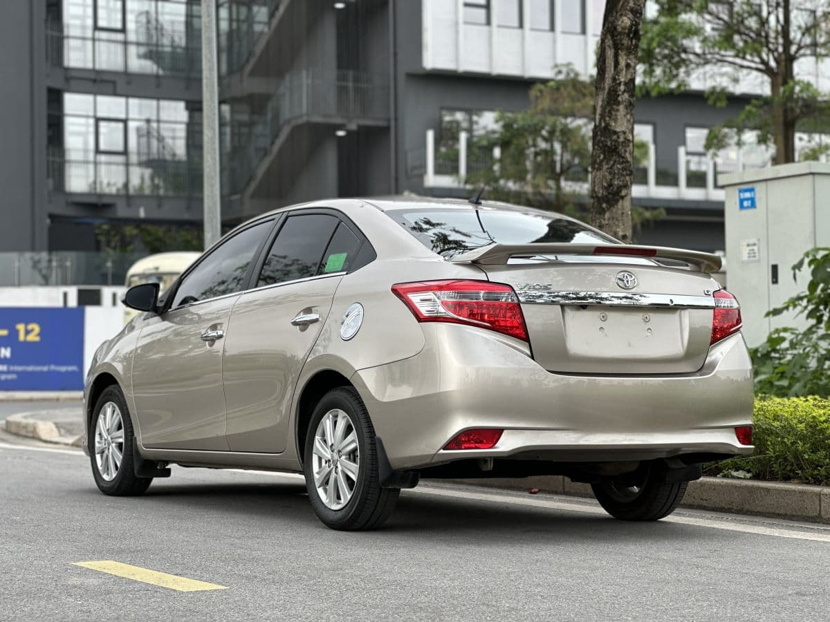 Aluguel de Carro Privativo para Passeio em Hue saindo de Da Nang