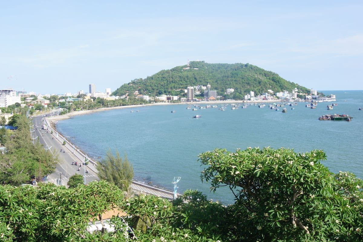 Excursión de día completo a la playa de Vung Tau