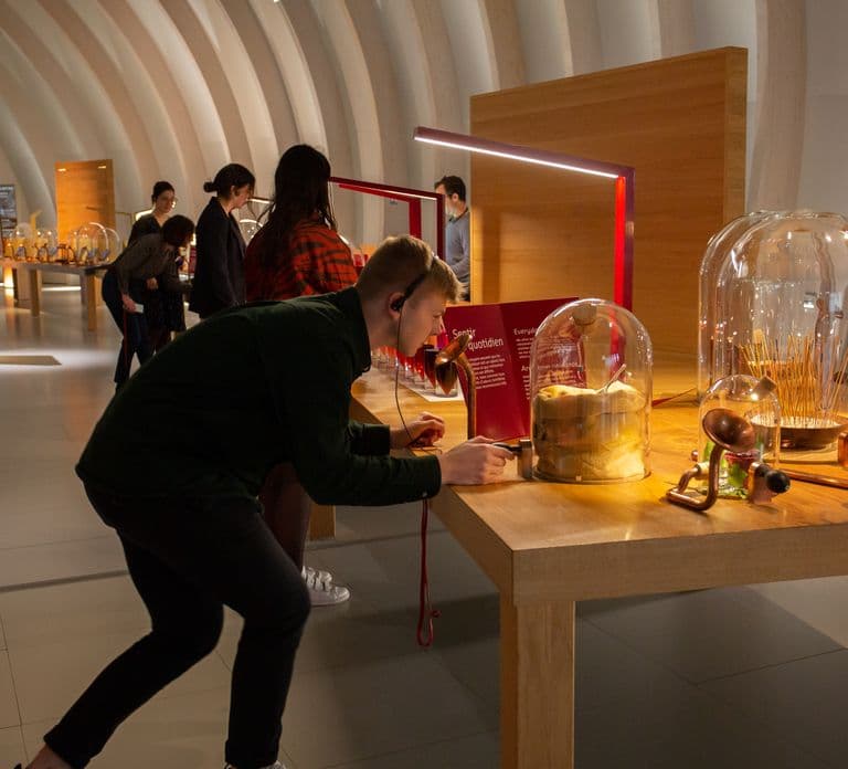 Bordeaux: Cité du Vin Entry Ticket and Wine Tasting