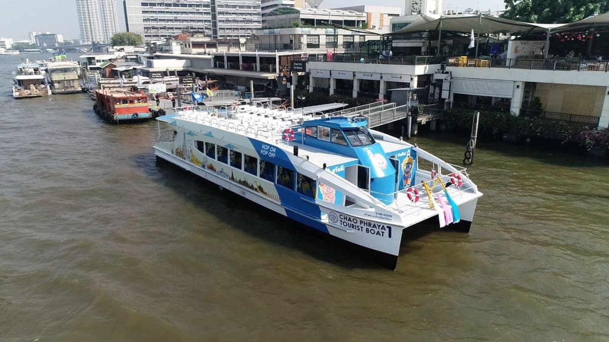 Chao Phraya Tourist Boat Bangkok Hop-On-Hop-Off Sightseeing-Boot