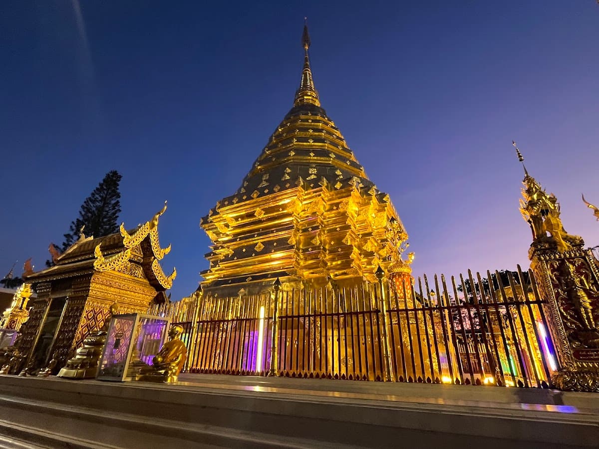 Chiang Mai Evening Street Food Walking Tour