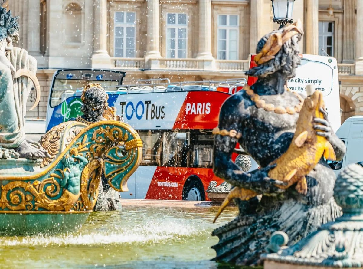 Paris: Tootbus Hop-on Hop-off (Optional River Cruise)