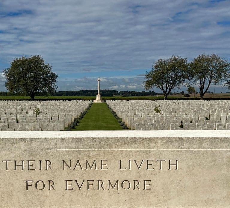 Da Parigi: Campi di battaglia della Somme della Prima Guerra Mondiale con guida autorizzata
