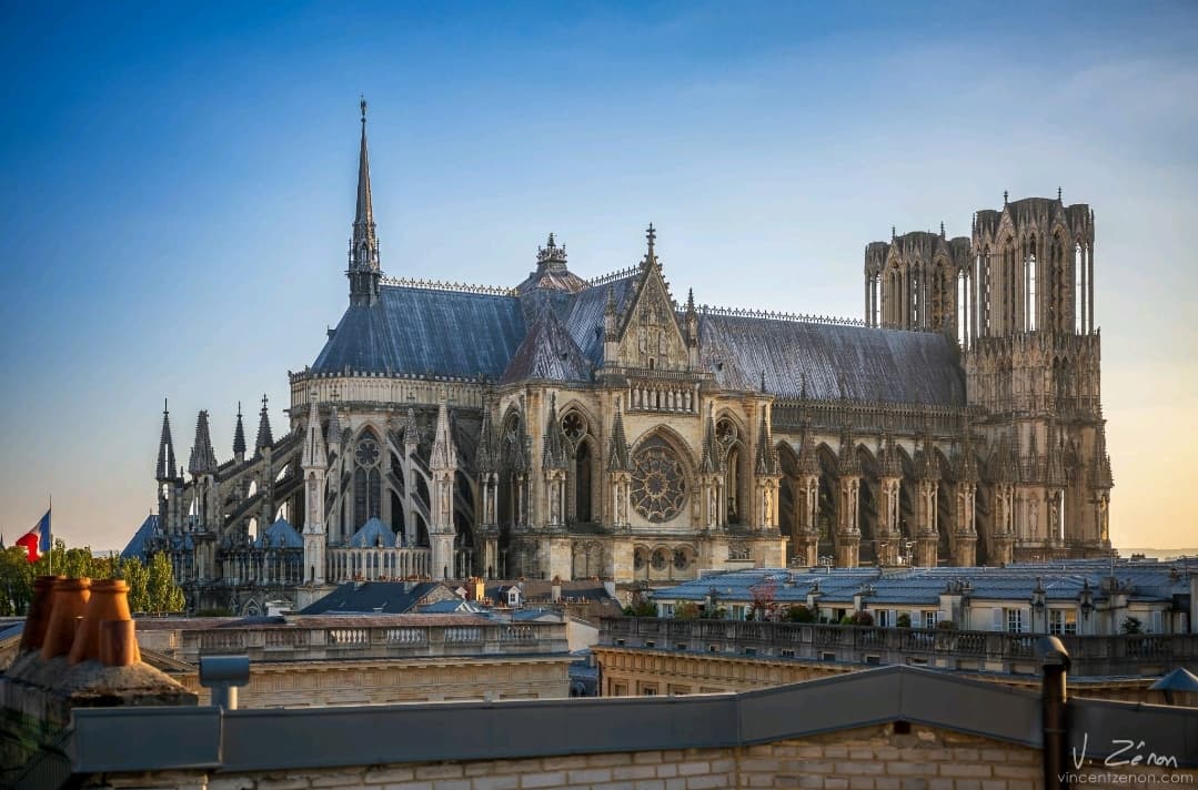 Reims: Guided Tour of Cathedral of Notre Dame de Reims