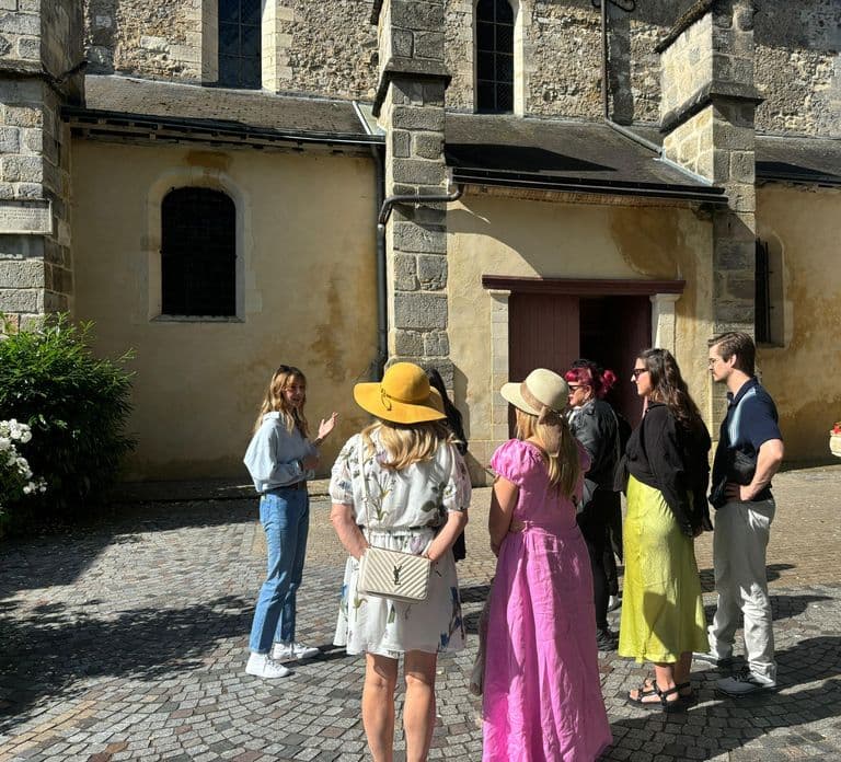 Reims: Veuve Clicquot 및 가족 운영 와이너리 일일 투어 & 점심 식사