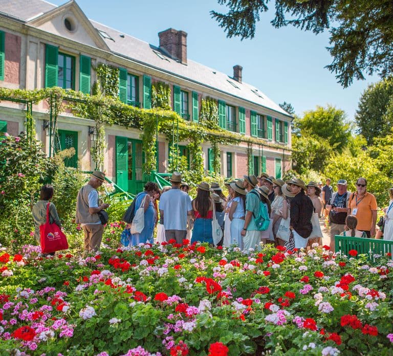 Vanuit Parijs: Dagtocht naar Giverny & Versailles inclusief lunch