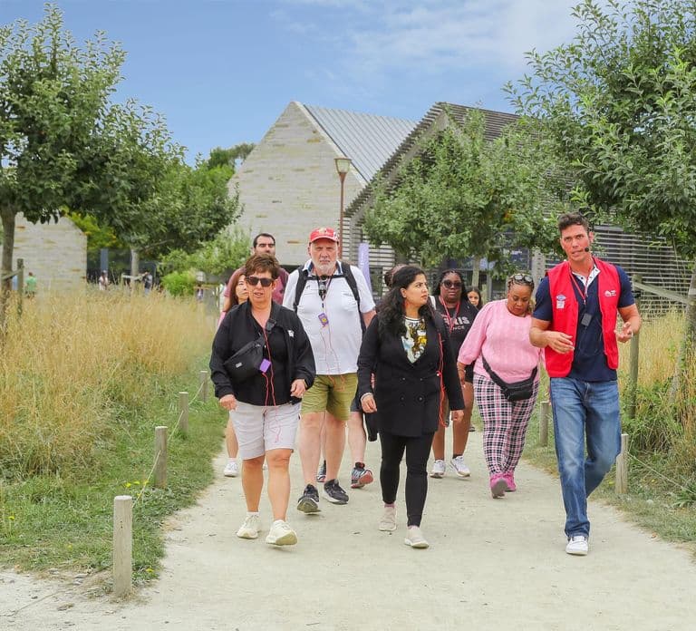 Da Parigi: Tour guidato di un'intera giornata a Mont Saint-Michel
