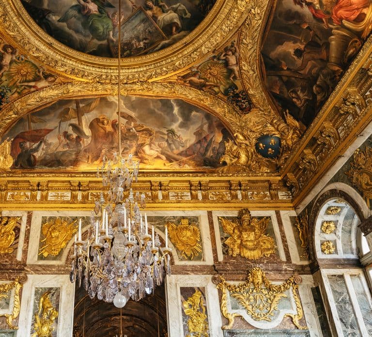 From Paris: Versailles Palace & Gardens with Transportation
