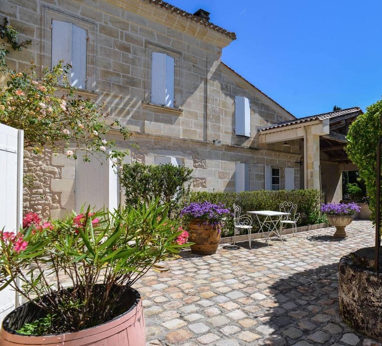Fronsac: E-bike tour in the vineyards & tasting at La Closerie