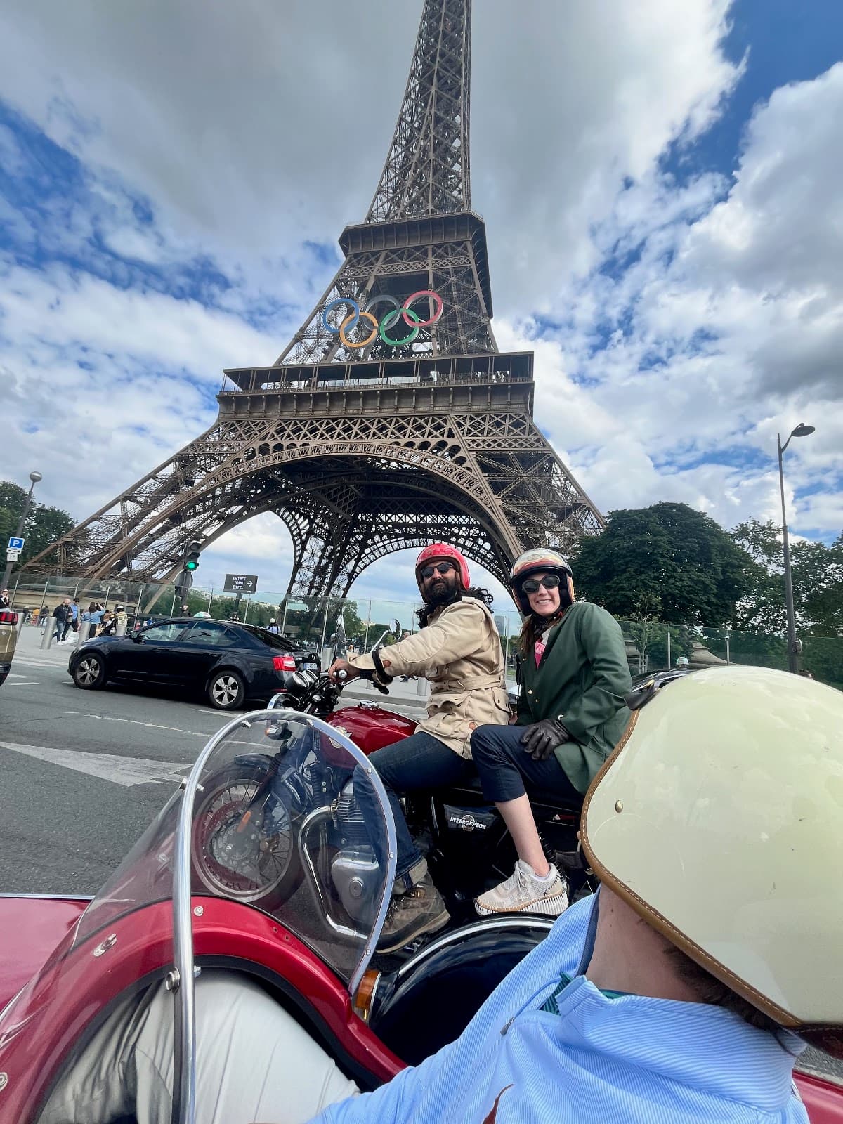 Paris by sidecar 1HR Tour