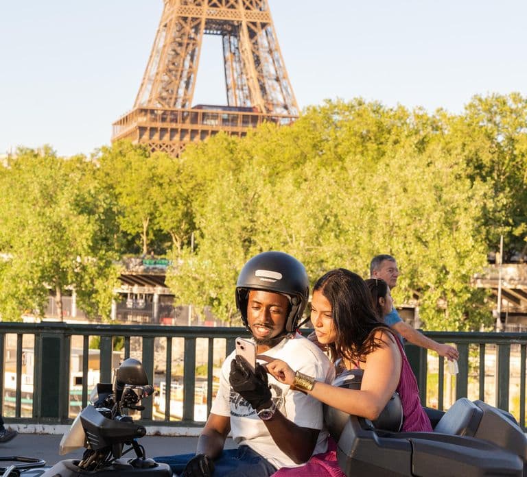 Paris: City Highlights Guided Quad Tour