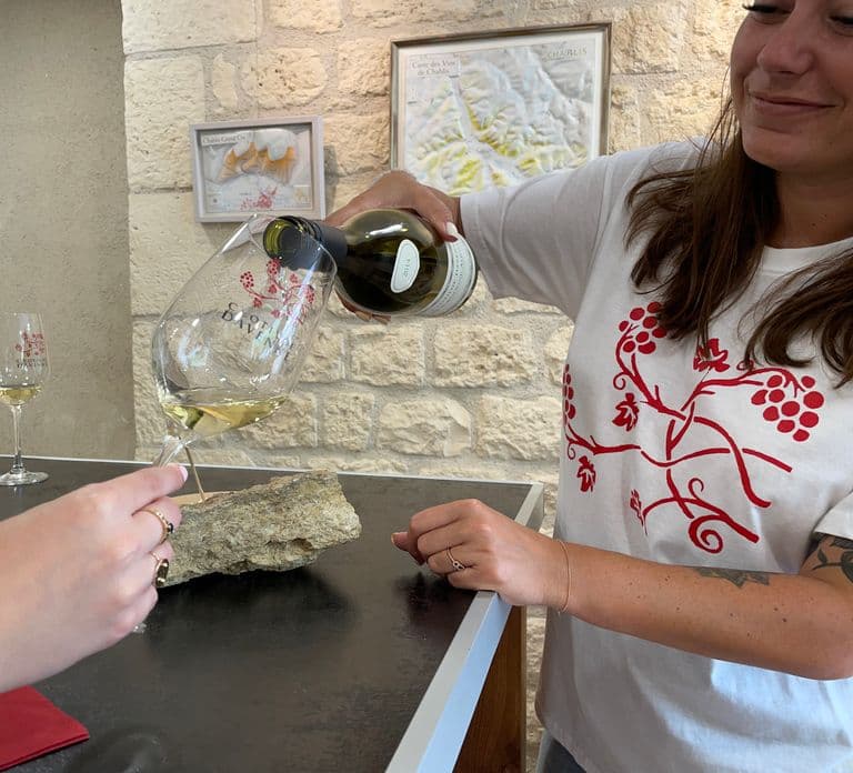 Visite et Dégustation Chablis Clotilde Davenne en français