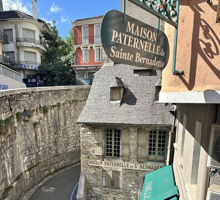 Lourdes through the eyes of St Bernadette: Private Tour