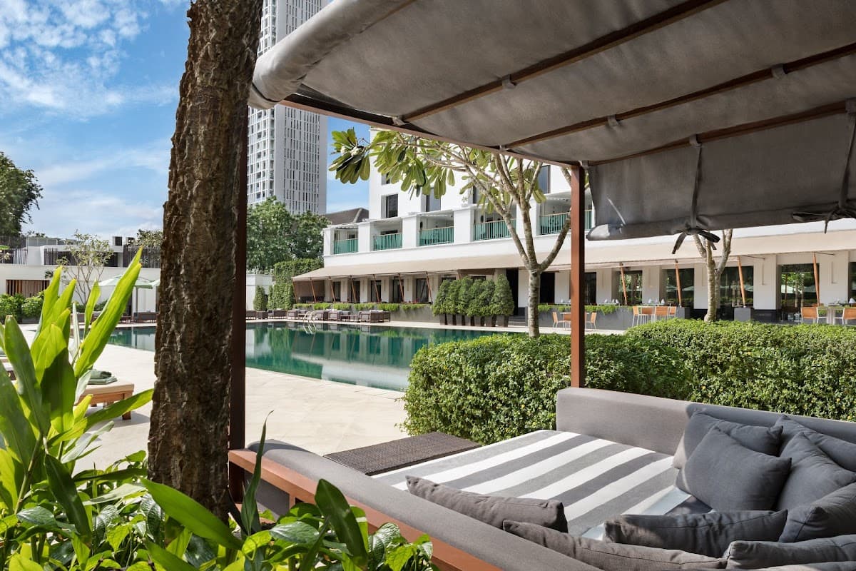 Colonnade The Sukhothai Bangkok Michelin Guide