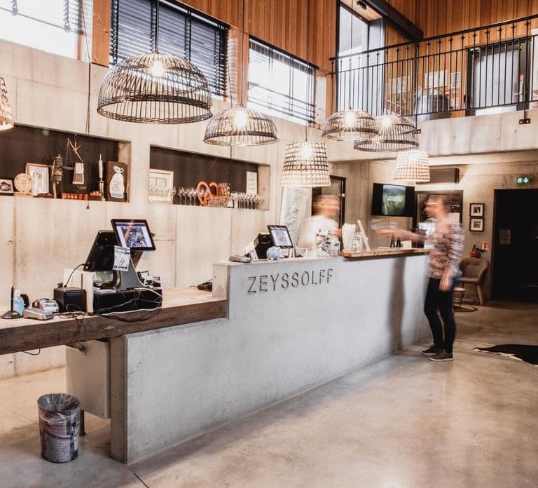 Elzasser brunch met meeslepende keldertour