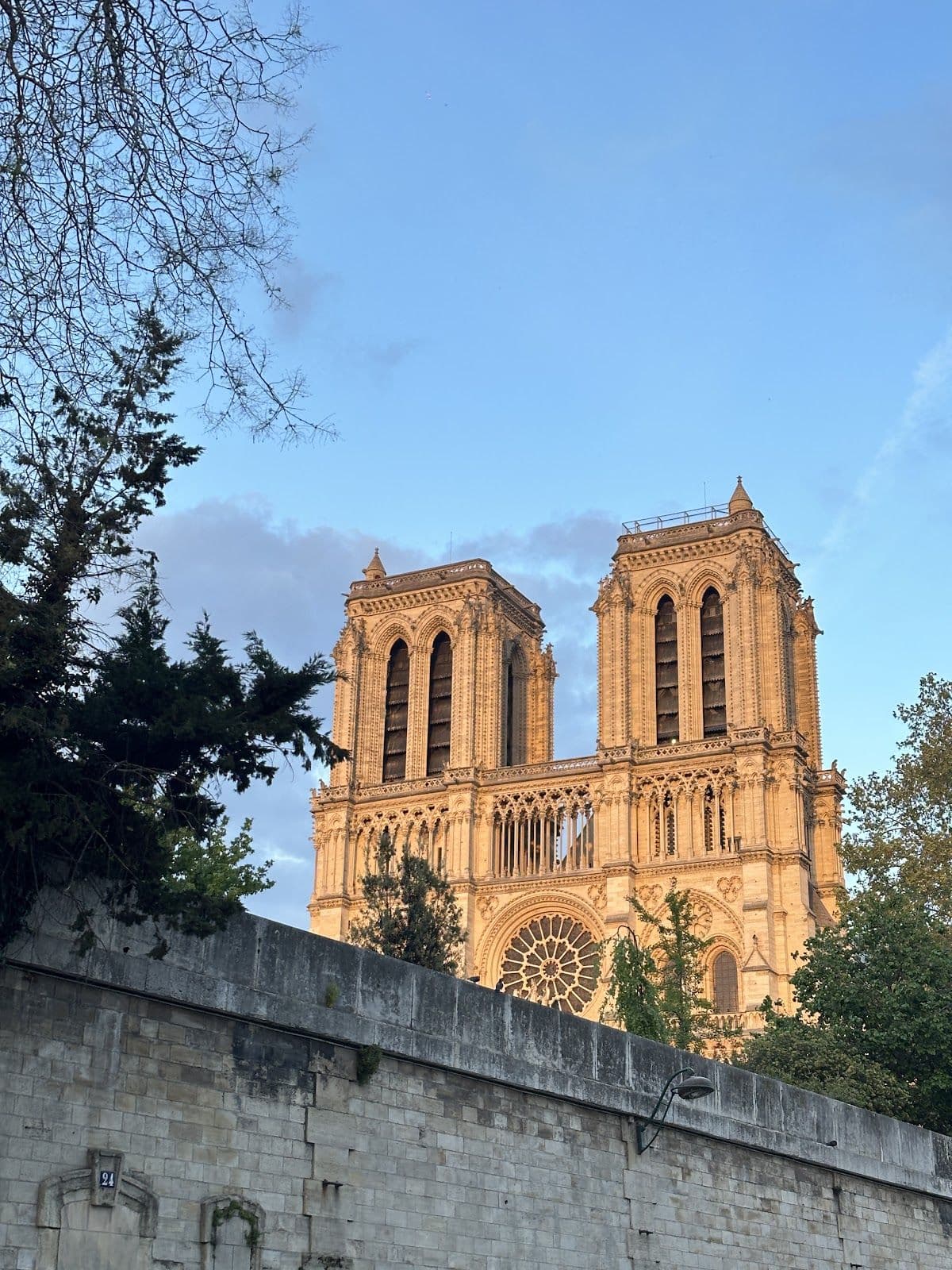 Bateaux Parisiens Seine River Dinner Cruise with French Premium Menu